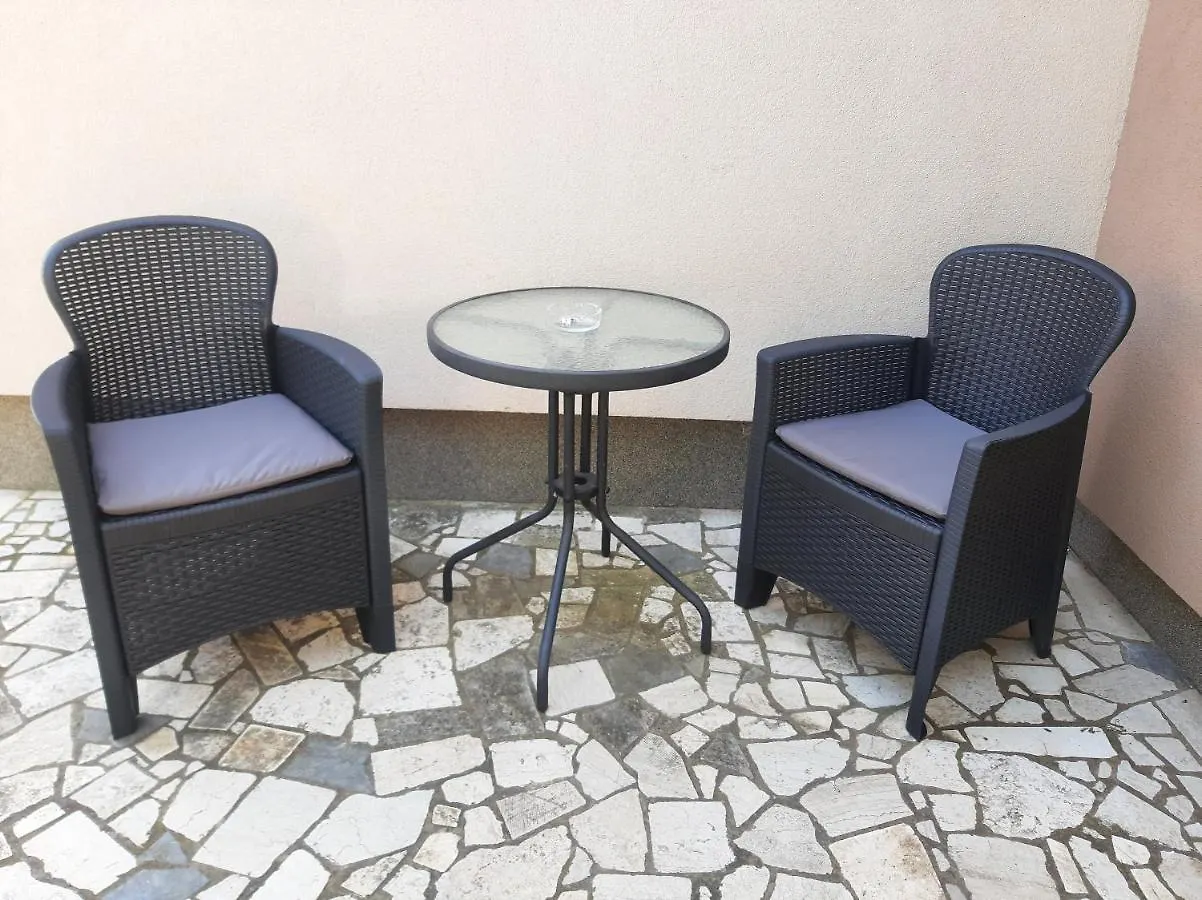 Apartman Silvano Rovinj Guest house